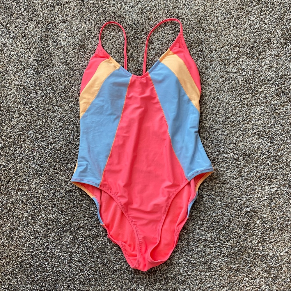 Women’s vintage style one piece swimsuit